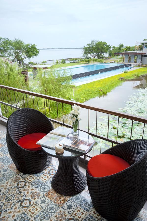 Hotel Baan Rim Ao à Chanthaburi Extérieur photo